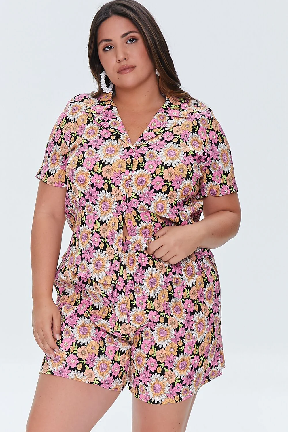 Plus Size Floral Print Shorts