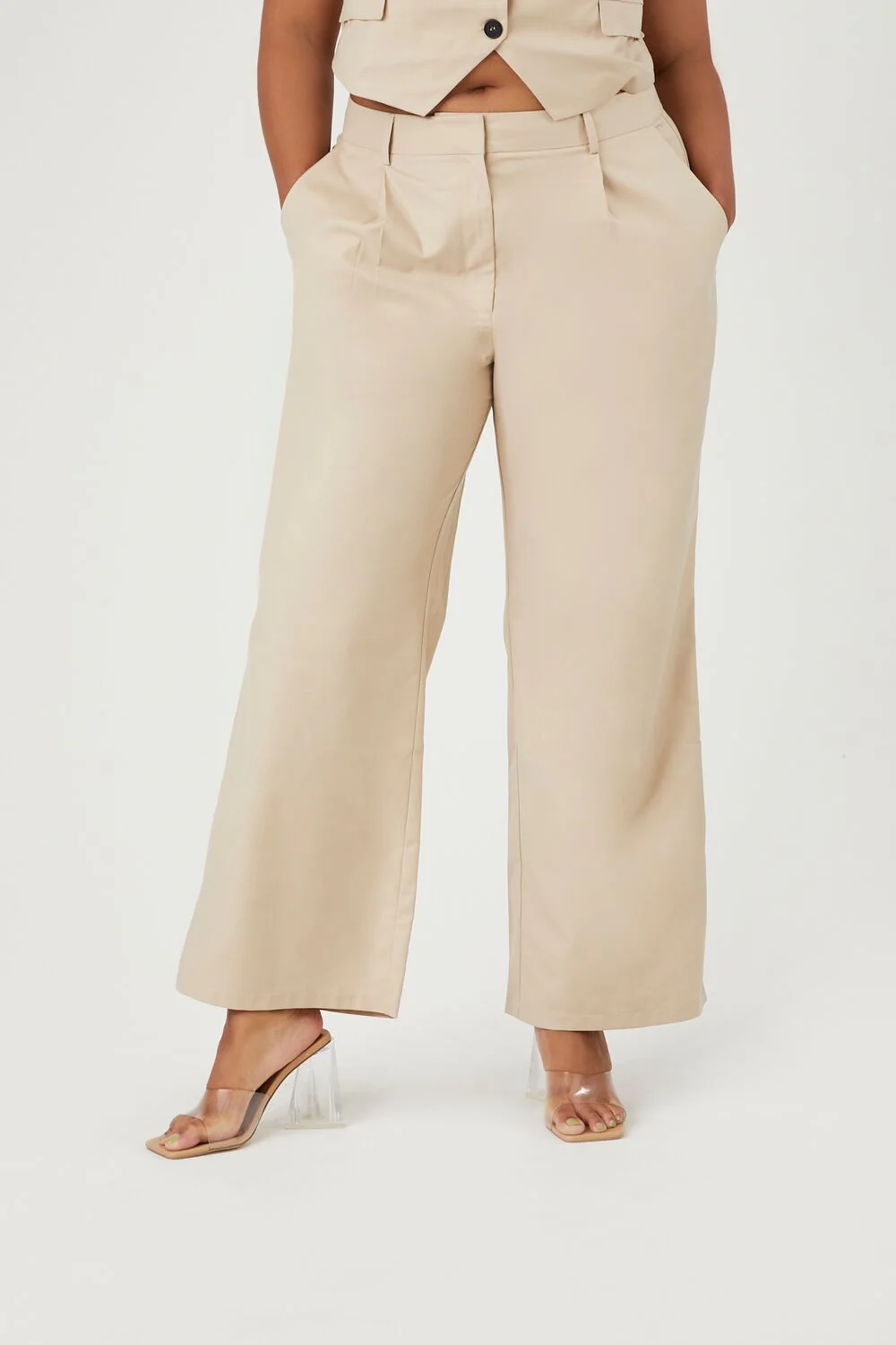 Plus Size Vest & Wide-Leg Pants Set - Image 5
