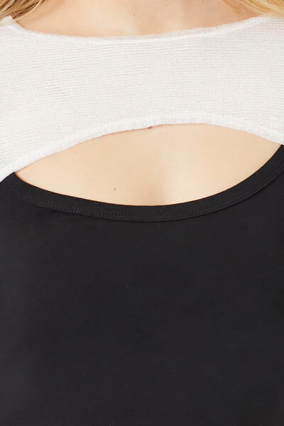 Bratz x F21 Super Cropped Sweater - Image 5