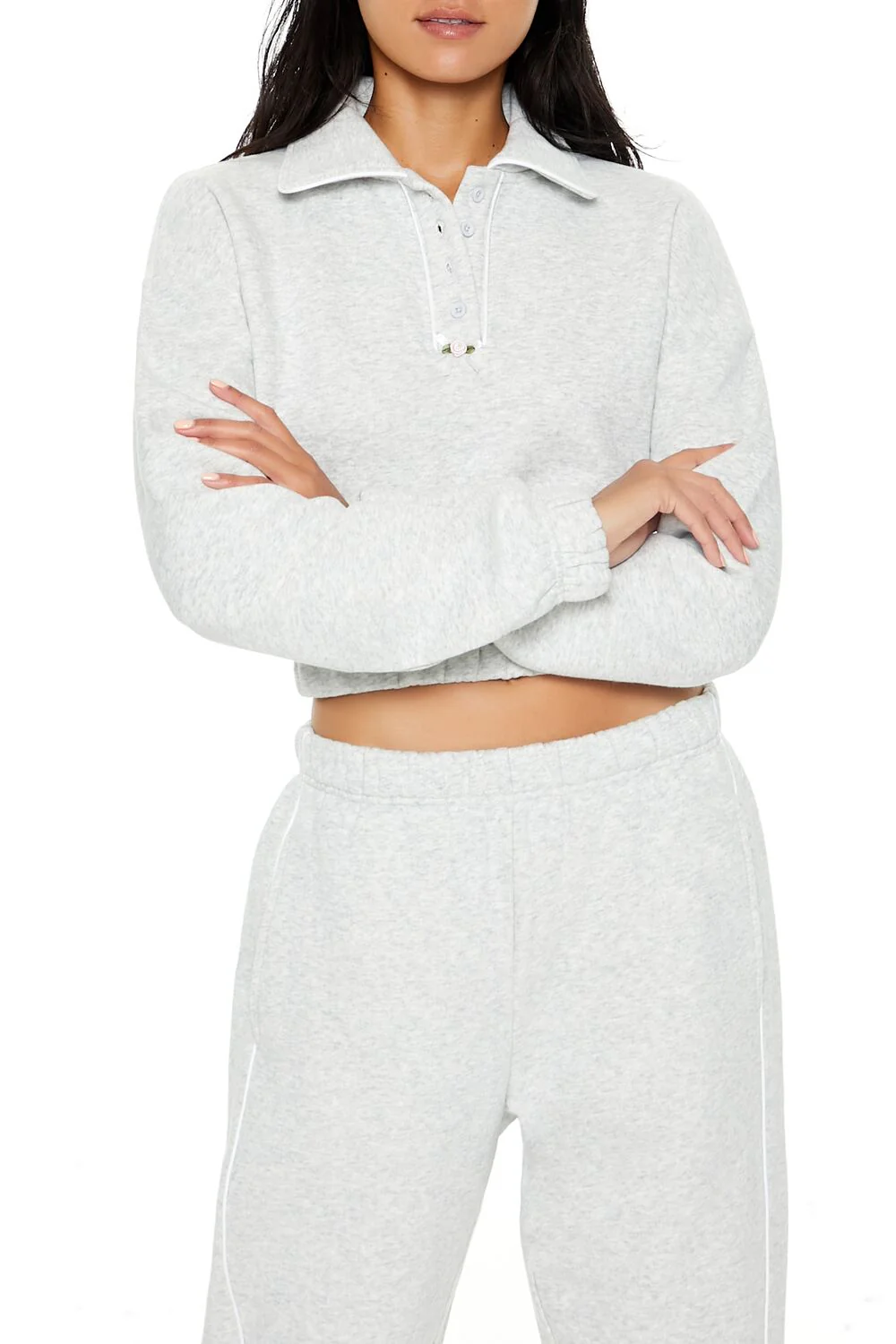 Cropped Fleece Rosette Pullover