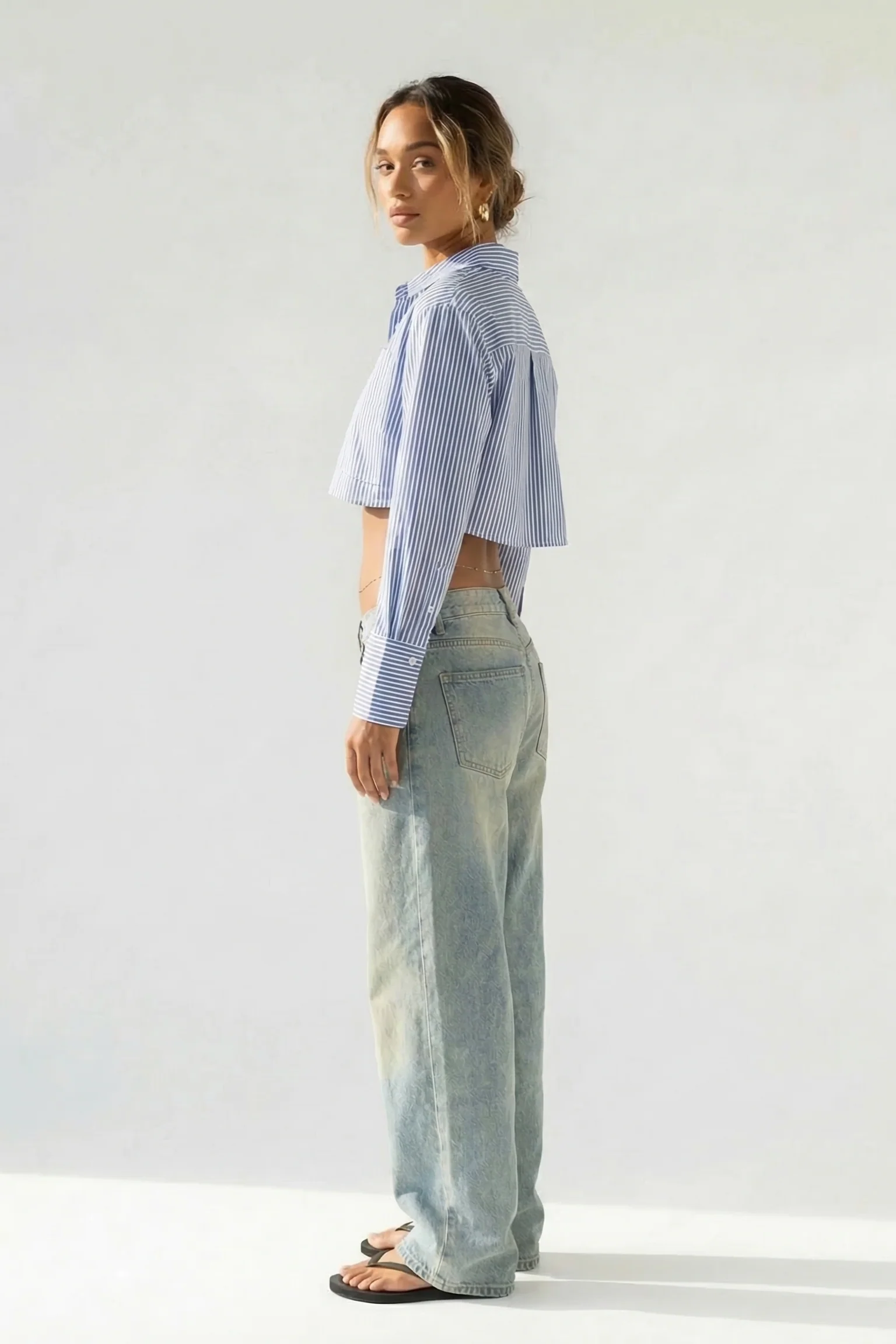 Striped Cropped Button Front Shirt - Image 4